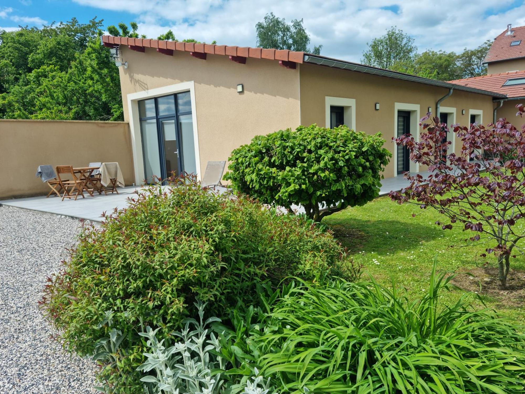 L' Albizia Guest House Pintheville Eksteriør bilde
